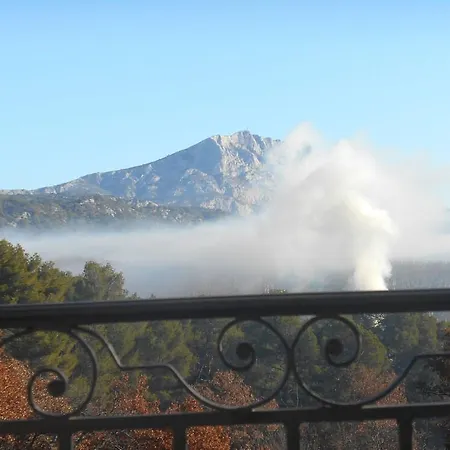Les Sainte-victoire & Hotel 5*