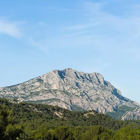 Hotel Les Sainte-victoire &