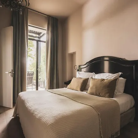 Les Sainte-victoire & 5* Le Tholonet