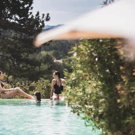Les Sainte-victoire & 5*